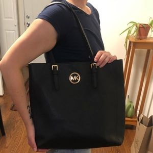 MK tote purse